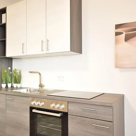 Apartment Cosy New In Calm Area Near *